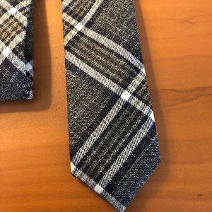 Penguin Black and White Plaid Skinny Dress Tie